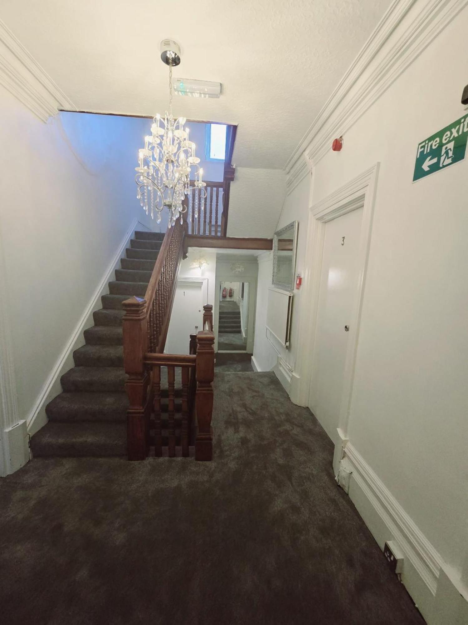 Kingswood Hotel Μεϊντενχέντ Εξωτερικό φωτογραφία